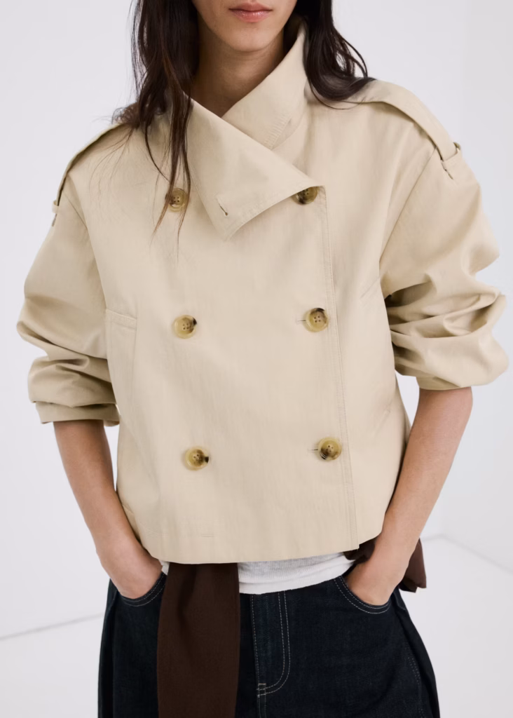 Καμπαρντίνα crop με ψηλό γιακά – MANGO