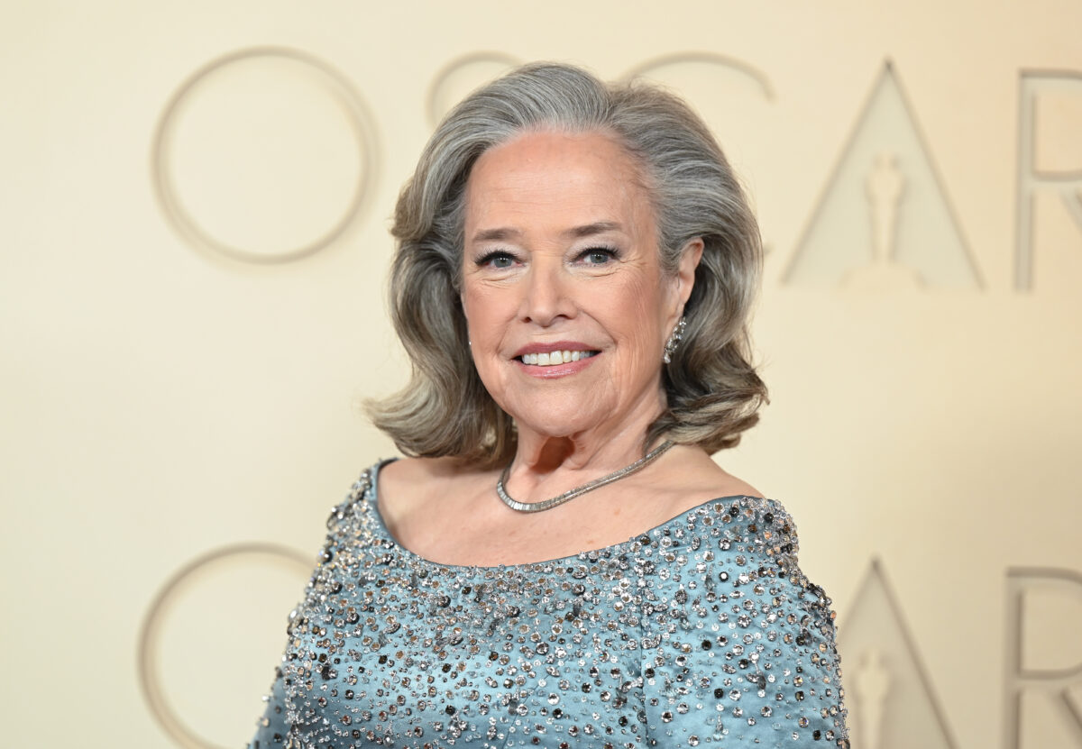 Η Kathy Bates στα Oscar 2026.