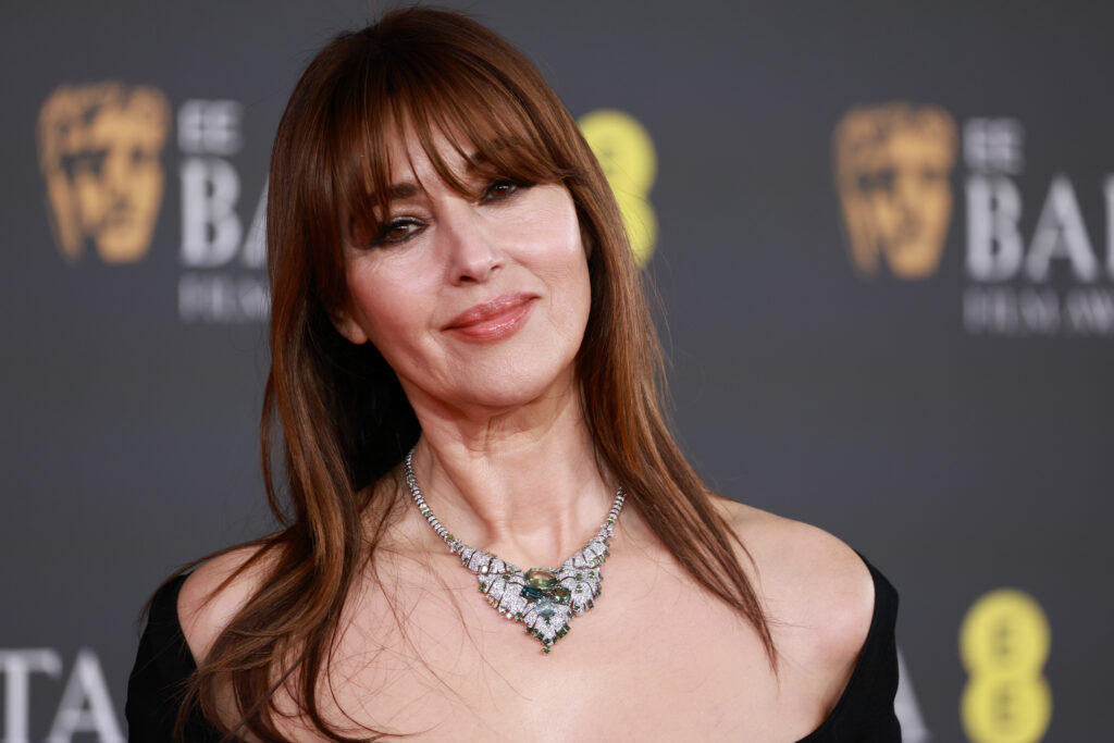 H Monica Bellucci.