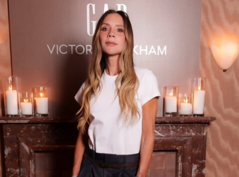 Η Victoria Beckham έκανε το ιδανικό ξανθό για γυναίκες άνω των 50