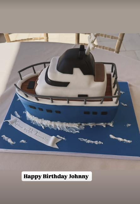 Η τούρτα από τα γενέθλια του Γιάννη-Εφραίμ, του γιου της Σταματίνας Τσιμτσιλή.