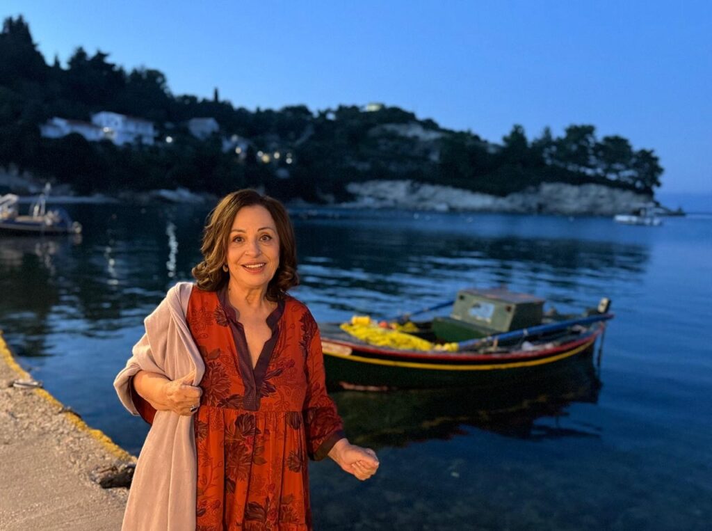 Χάρις Αλεξίου