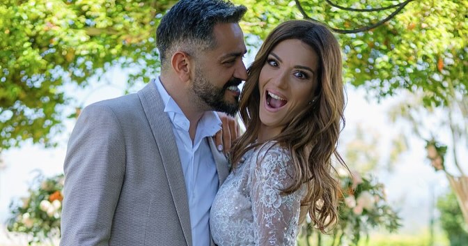 Βάσω Λασκαράκη και Λευτέρης Σουλτάτος στον γάμο τους.