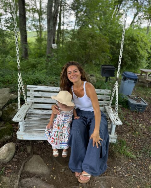 Η Μαρία Μενούνος και η κόρη της, Athena.