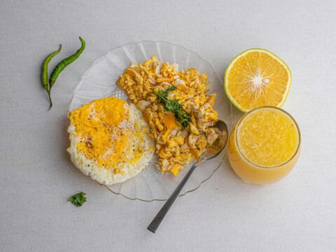 Scrambled eggs για πρωινό.