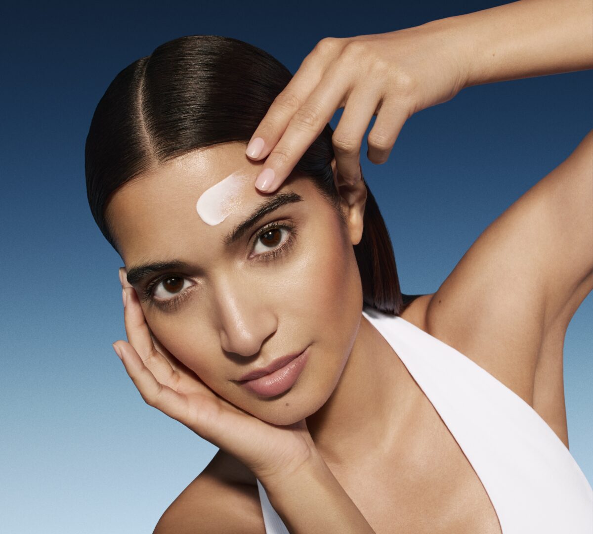 Η Bioderma υπογράφει το 1ο detox αντηλιακό προσώπου!