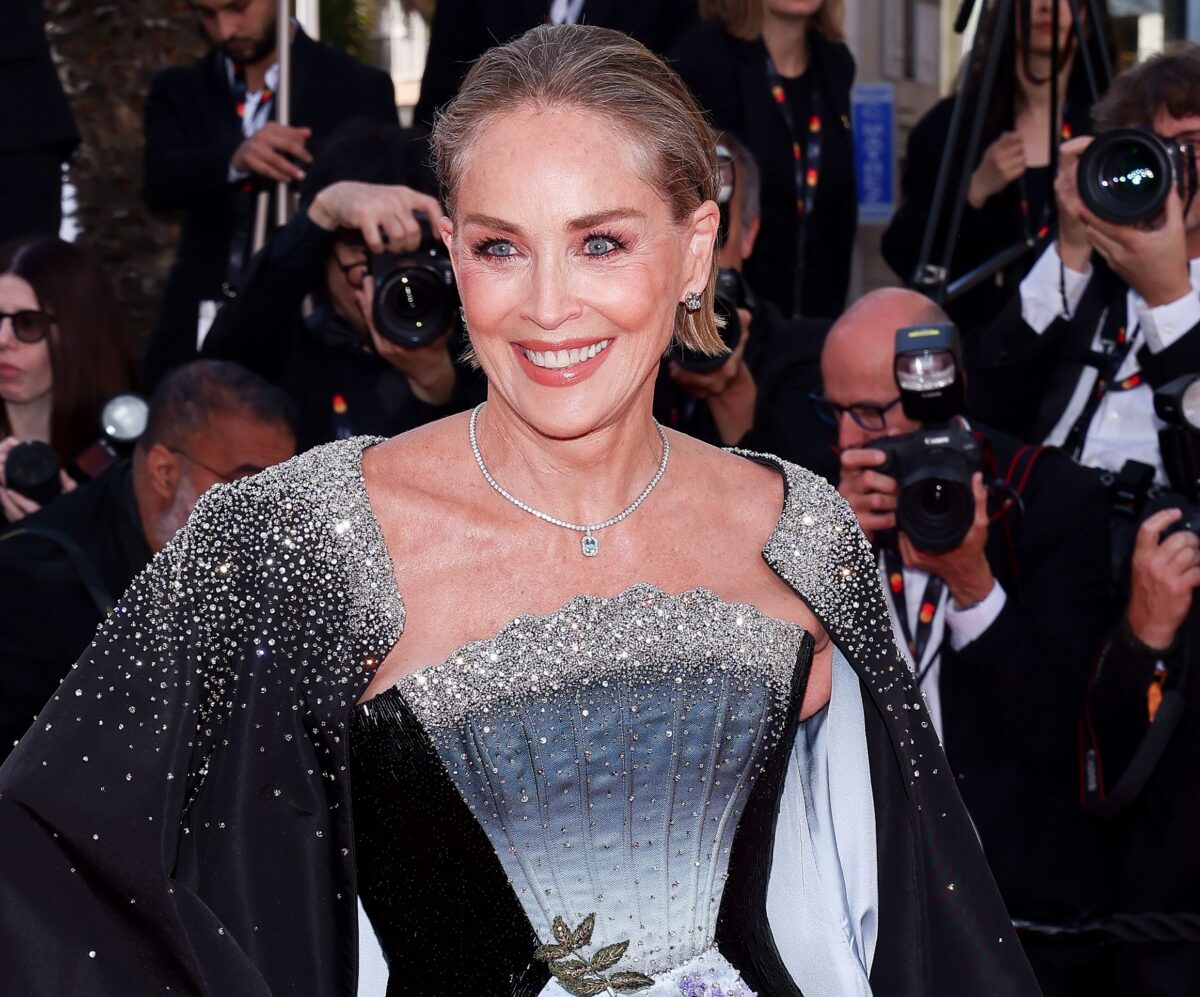 Κάννες 2026: Το μακιγιάζ της Sharon Stone έχει ένα μυστικό για γυναίκες άνω των 50