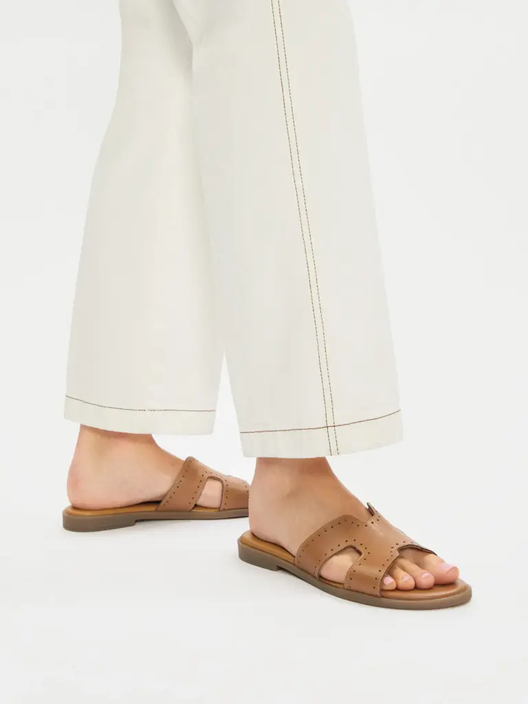 lackoki-sandals
