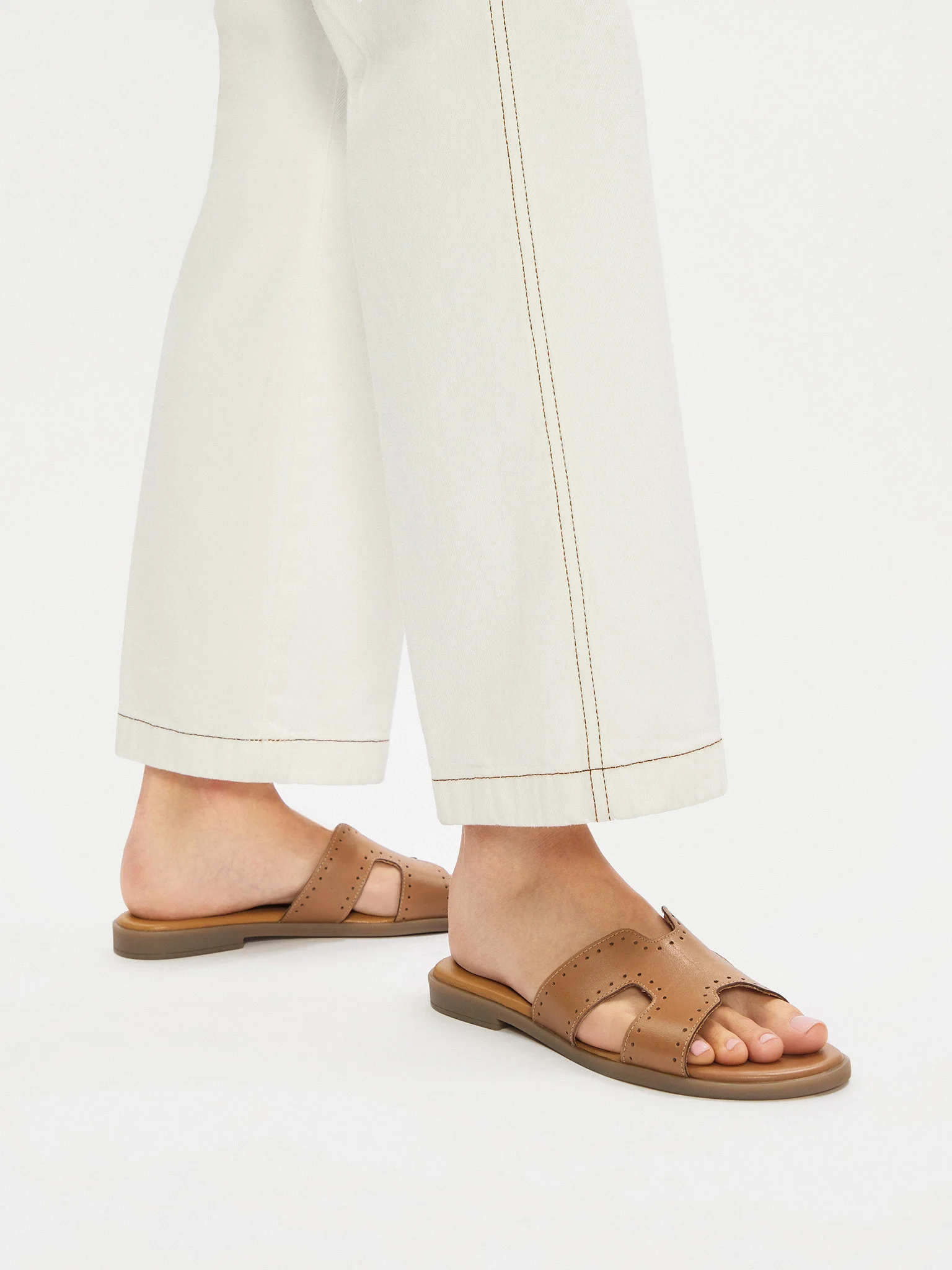 lackoki-sandals