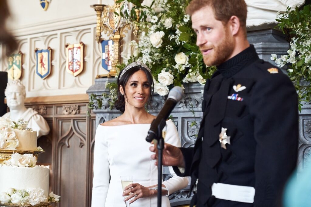 Meghan Markle και πρίγκιπας Harry. Επέτειος γάμου. Αδημοσίευτες φωτογραφίες από το γάμο.