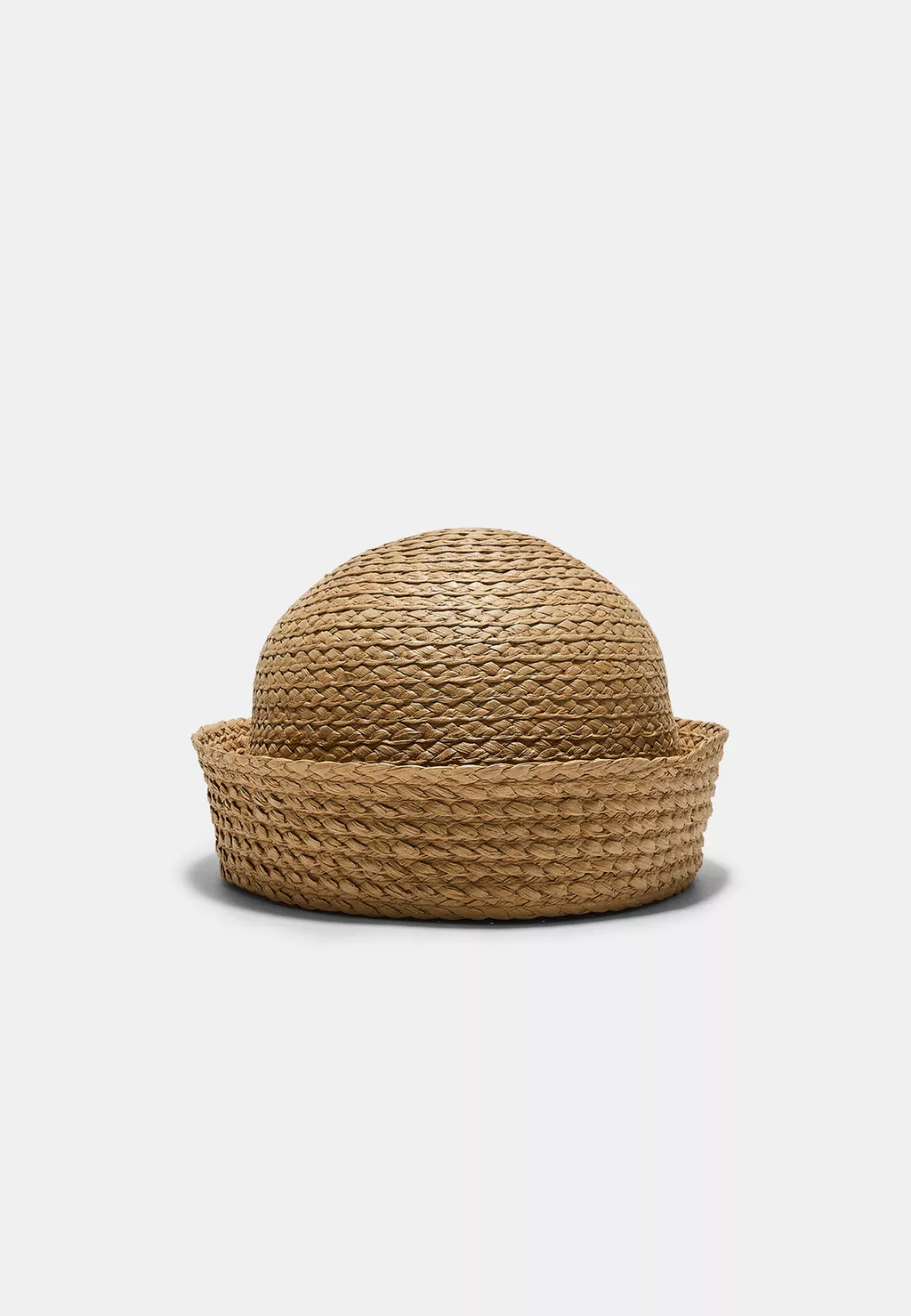 straw-hat-stradivarius
