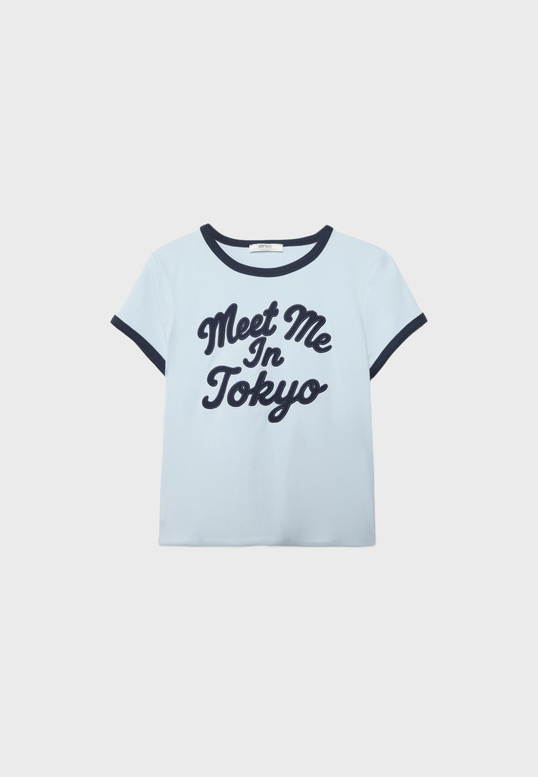 t-shirt-stradivarius