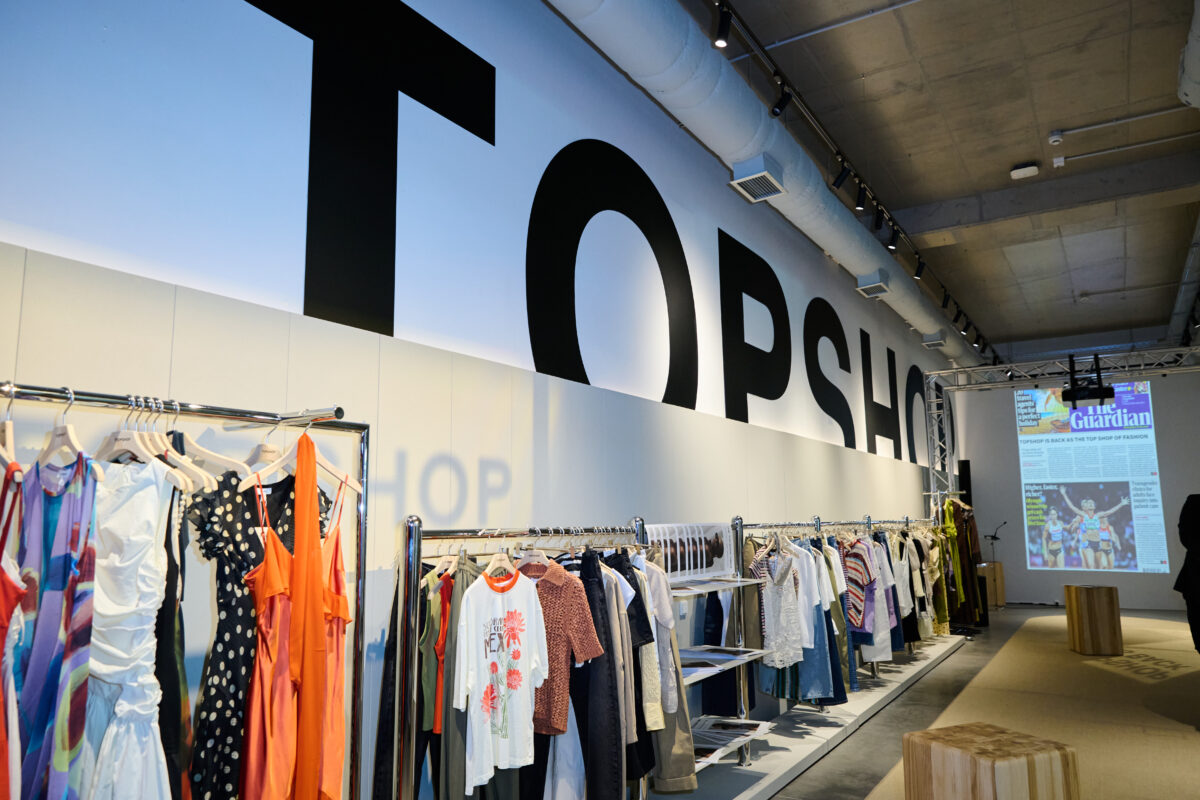 Η TOPSHOP γιορτάζει την επιστροφή της στην Ελλάδα με ένα launch event στην Αθήνα