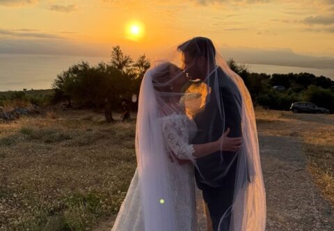 Η Δανάη Μπάρκα και ο Φάνης Μπότσης παντρεύτηκαν