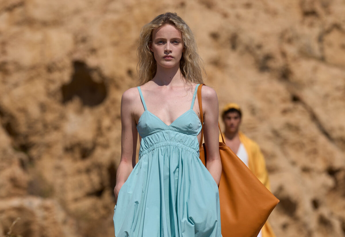«Le Bonheur»: Η νέα συλλογή του οίκου Jacquemus αιχμαλωτίζει τη μαγεία του μεσογειακού καλοκαιριού