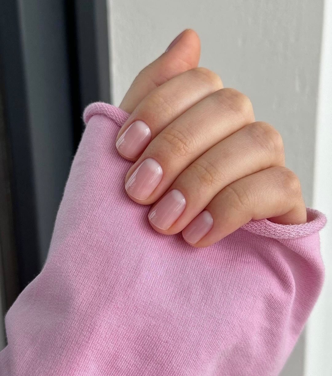 Japanese manicure: Γιατί έχει γίνει η νέα εμμονή στα nail salons παγκοσμίως;