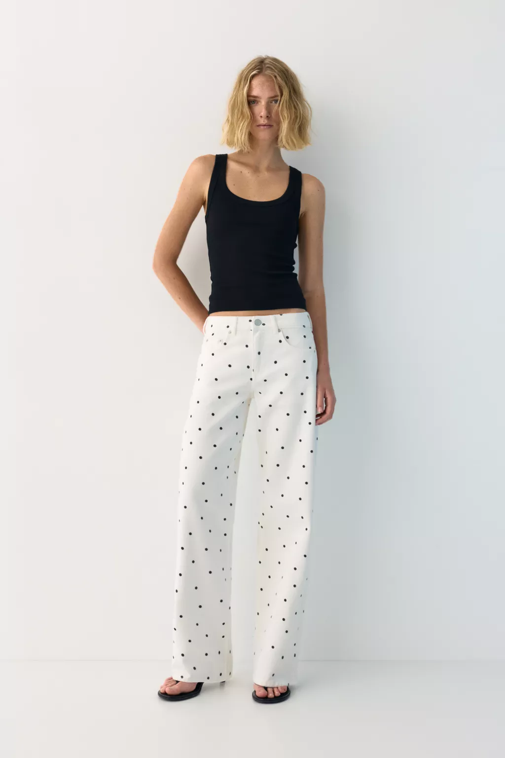 poua-jean-se-isia-grammi-pull&bear