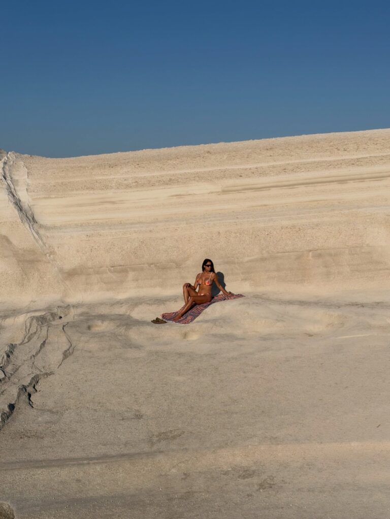 Milos1