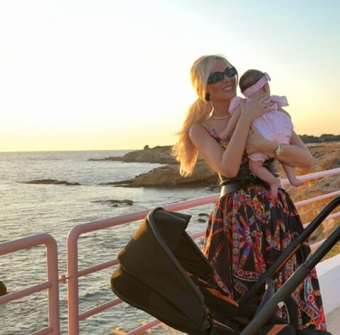 Η Κατερίνα Καινούργιου με την κόρη της