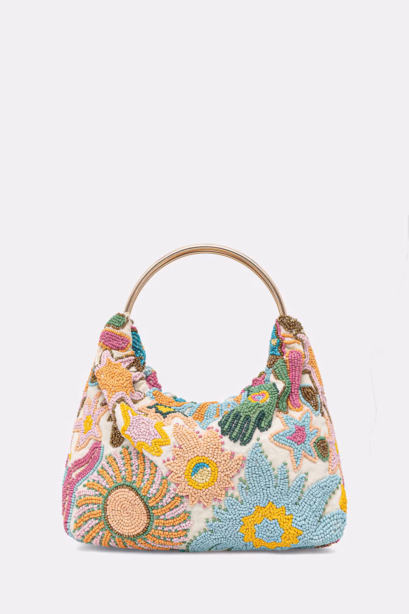 never-fully-dresses-shopper-gynaikeia