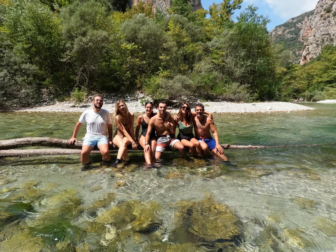 Instagram/con_ev