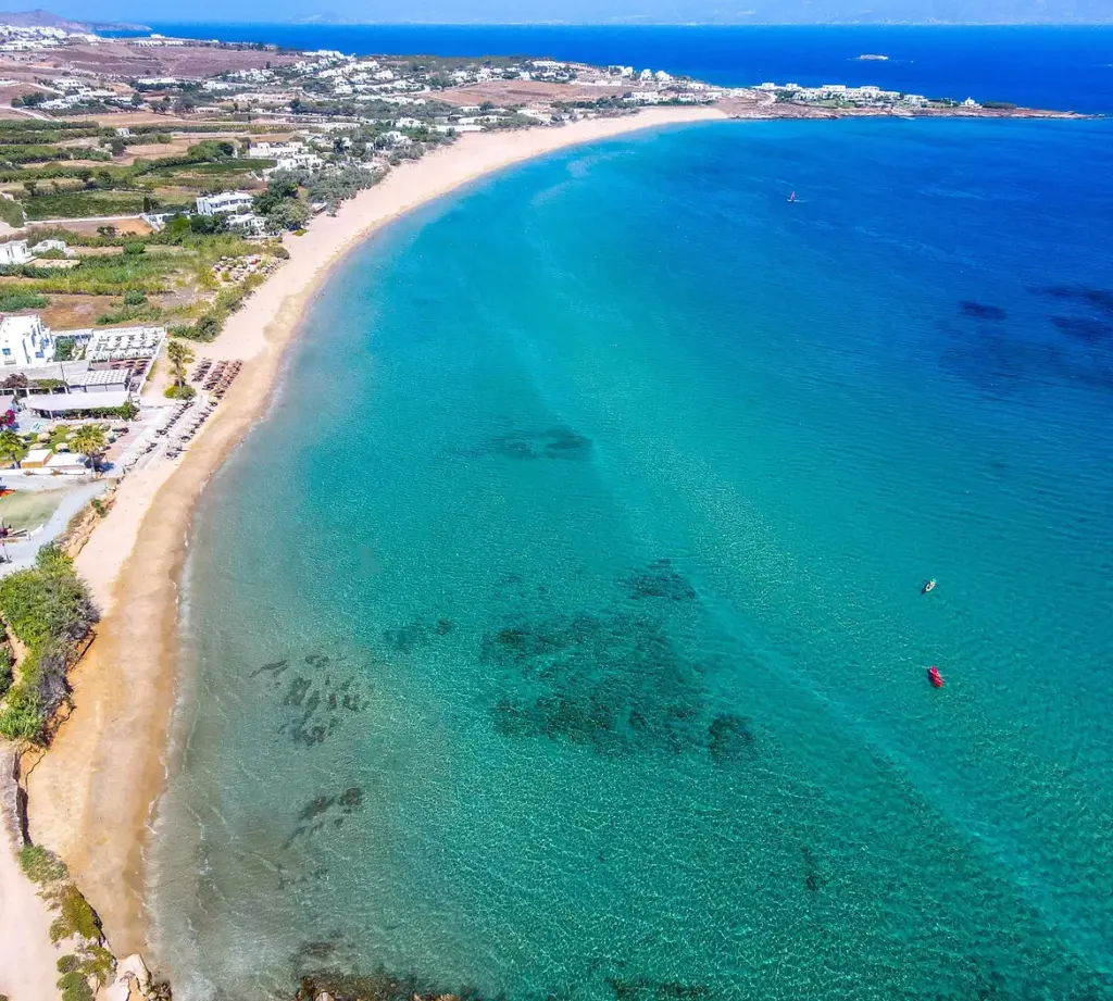Πάρος, Χρυσή Ακτή 