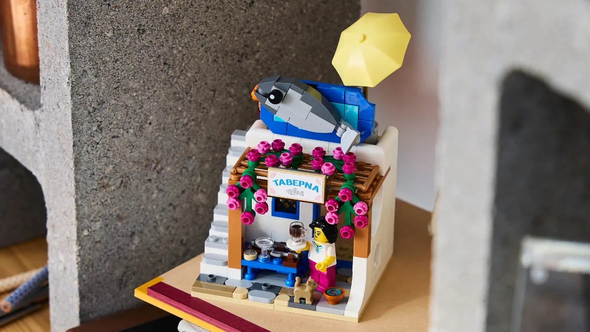 Η ελληνική ταβέρνα έγινε… LEGO και είναι ό,τι πιο cute θα δεις σήμερα