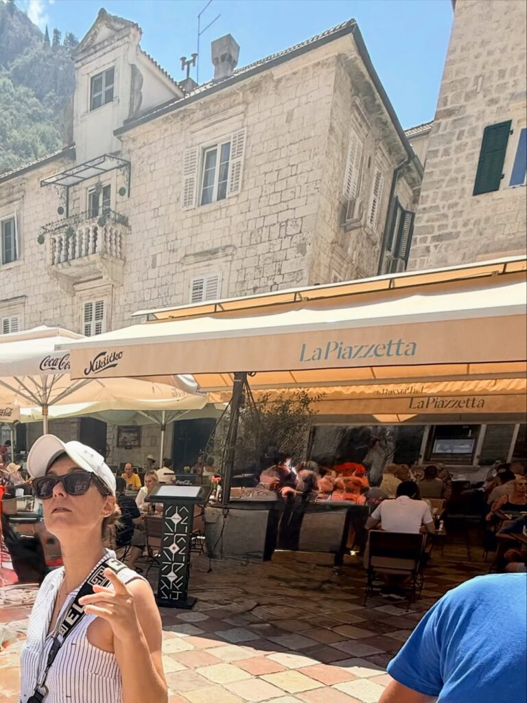 Η Θάλεια Ματίκα και ο Τάσος Ιορδανίδης στο Μαυροβούνιο