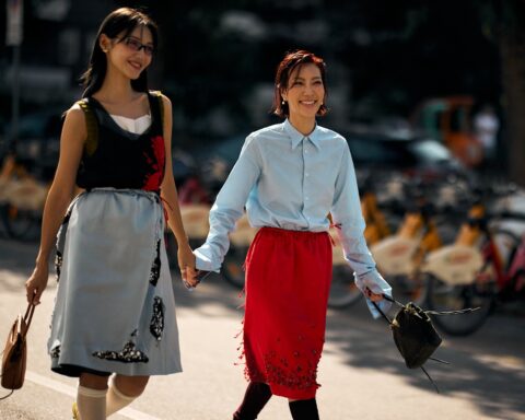 MFW Street Style: Οι 4 cool τάσεις που είδαμε στους δρόμους του Μιλάνου