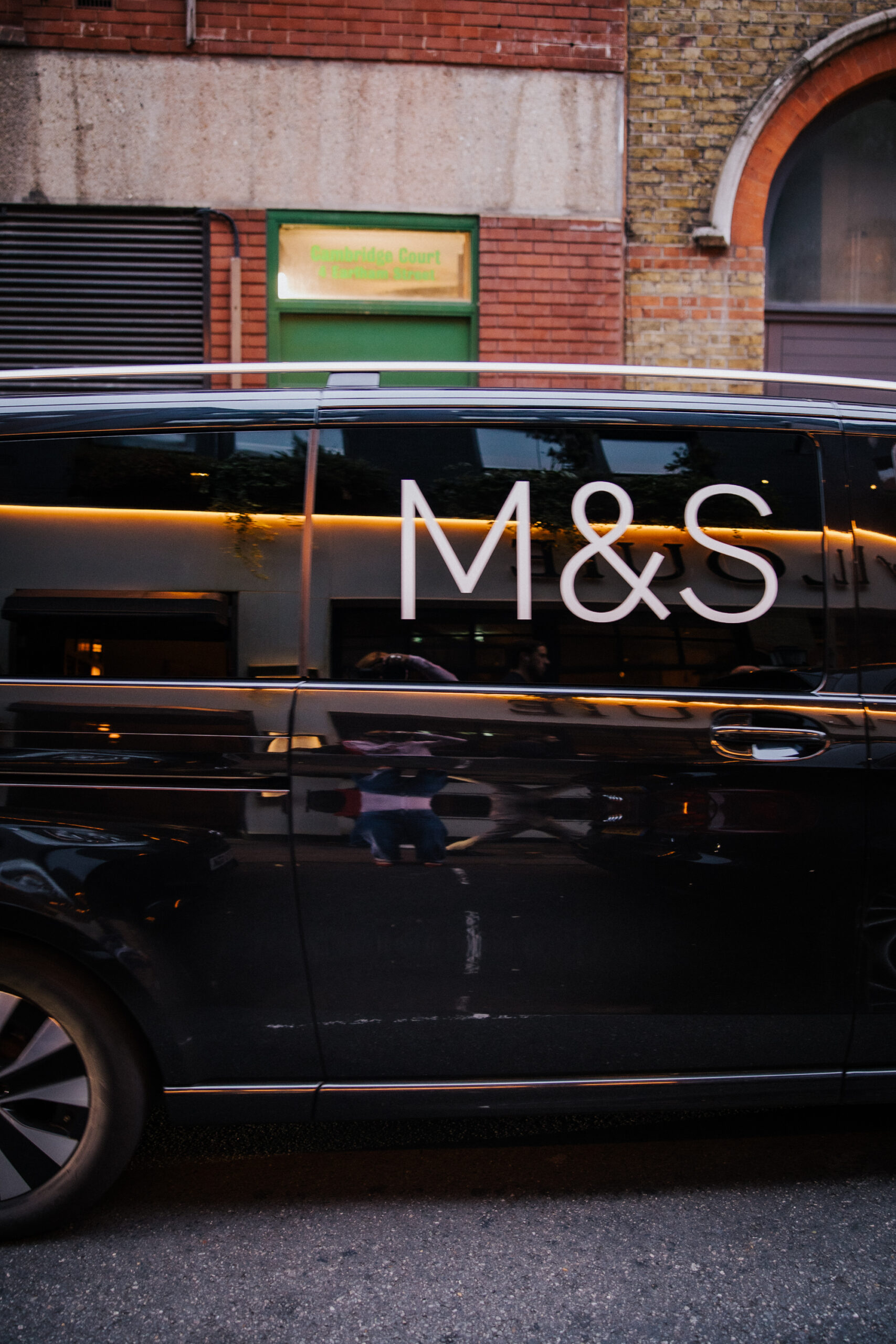 binkynixonphotography_m&s_095
