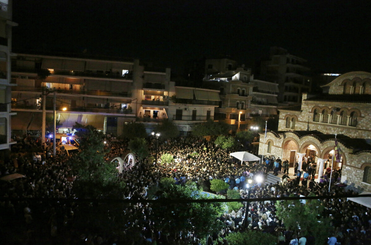 ΛΑΙΚΗ ΑΓΡΥΠΝΙΑ ΓΙΑ ΤΗ ΣΟΡΟ ΤΟΥ ΤΡΑΓΟΥΔΙΣΤΗ ΓΙΩΡΓΟΥ ΜΑΖΩΝΑΚΗ
