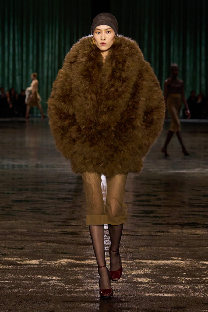Saint Laurent-LAUNCHMETRICS (6)