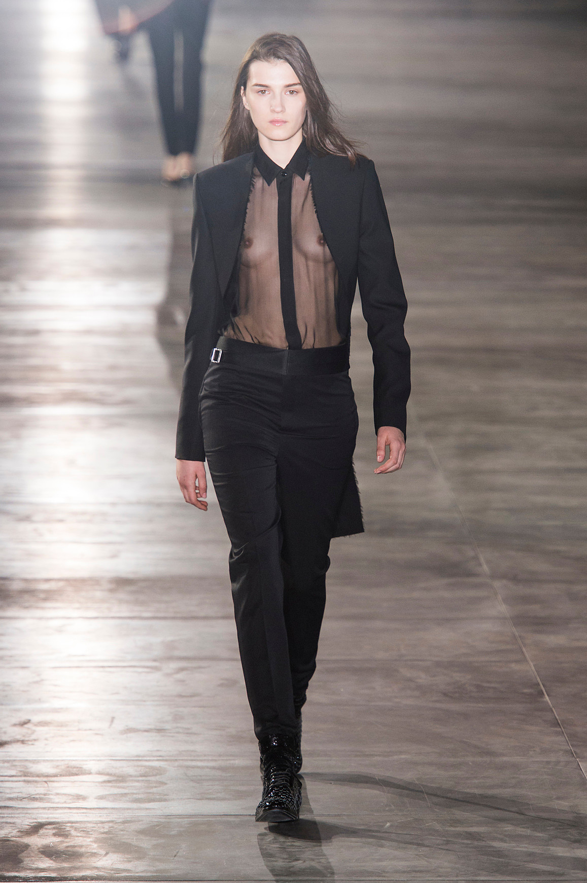 Saint Laurent-LAUNCHMETRICS (9)